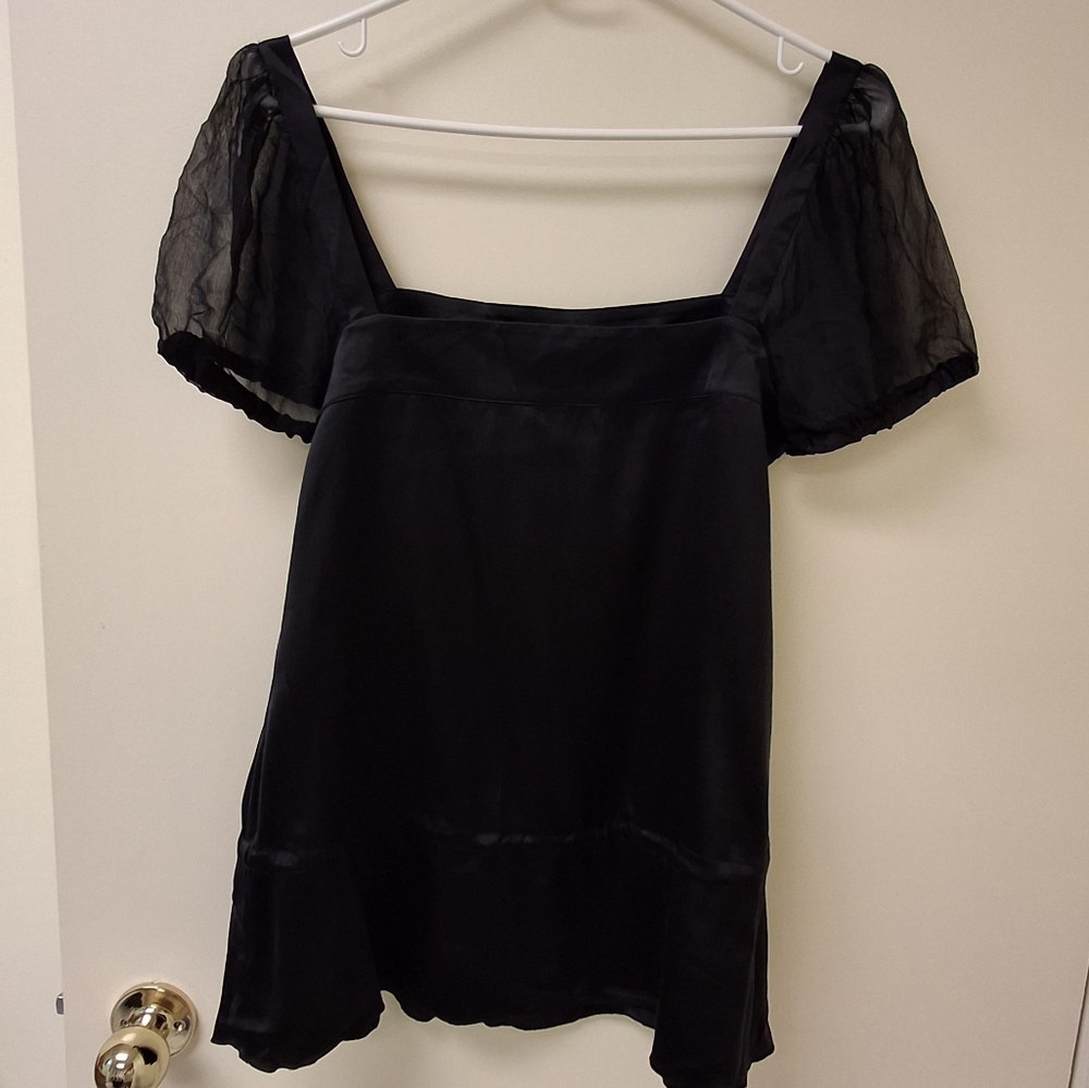 Top - Picture 2 of 5